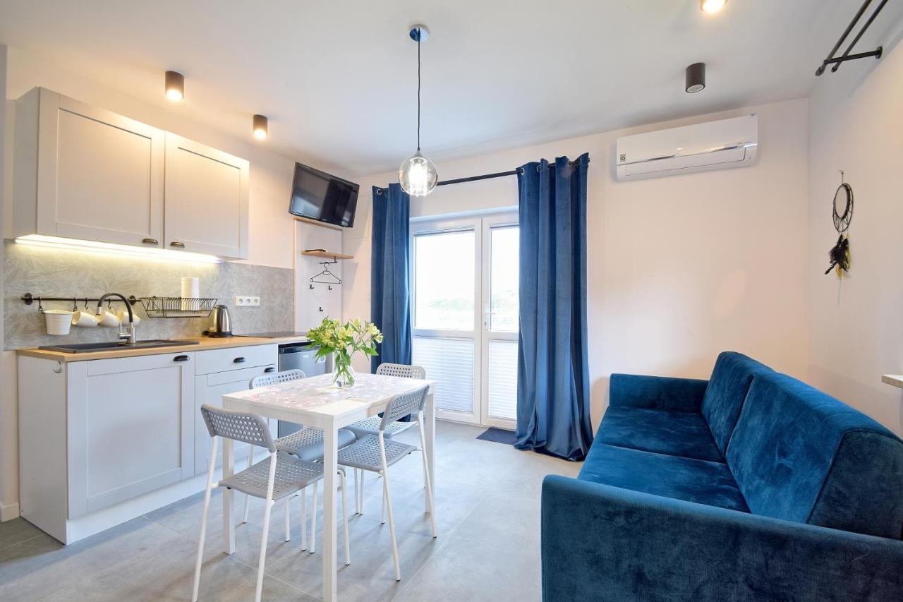 Morski Zakatek Apartamenty Рови Екстериор снимка