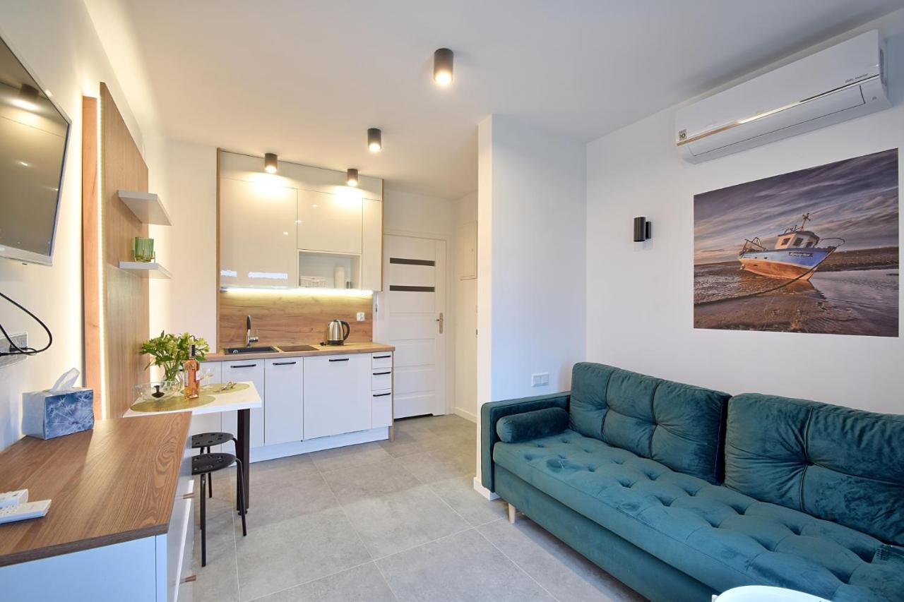 Morski Zakatek Apartamenty Рови Екстериор снимка